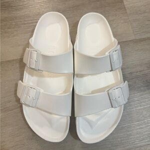 Birkenstock White Sandals - never worn 9 1/2 -